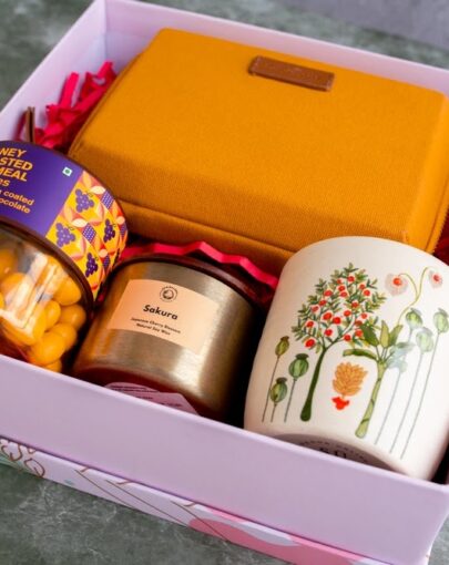 Glow & Comfort  Hamper