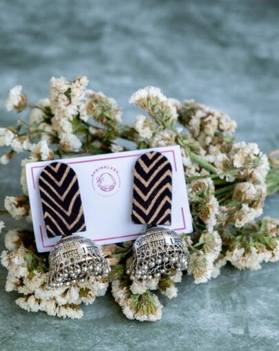 Black & Beige Earrings